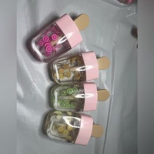 Lipgloss with fruit charms